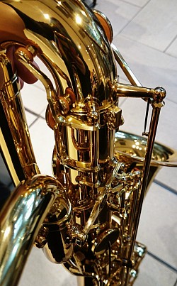 BSax、Asami